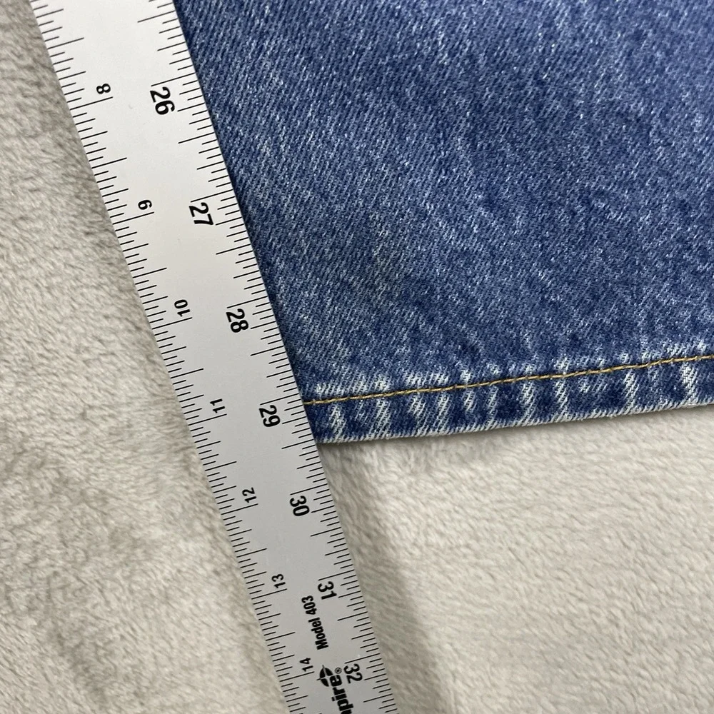 Levis item good